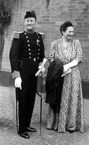 Vilhelm Carl Tuxen og frue Irma Tuxen fotograferet i 1946.