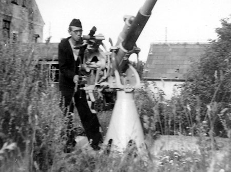 "Præsten" Svend ved luftværnskanon, juli 1945